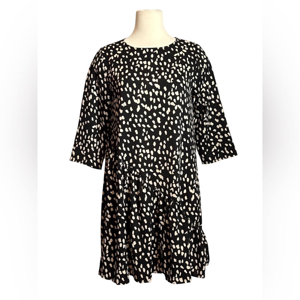 Hayden Small‎ Black and white  Dress